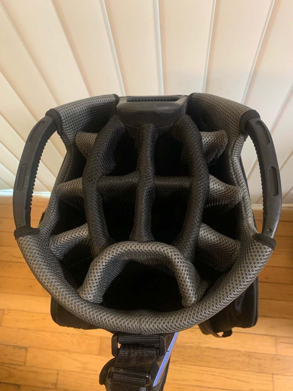 NEW Callaway Reva Cart Golf Bag BLACK AND GREY 14 Dividers - Picture 8 of 8